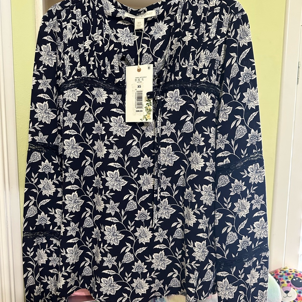 Chelsea & Violet Navy and White Floral Blouse